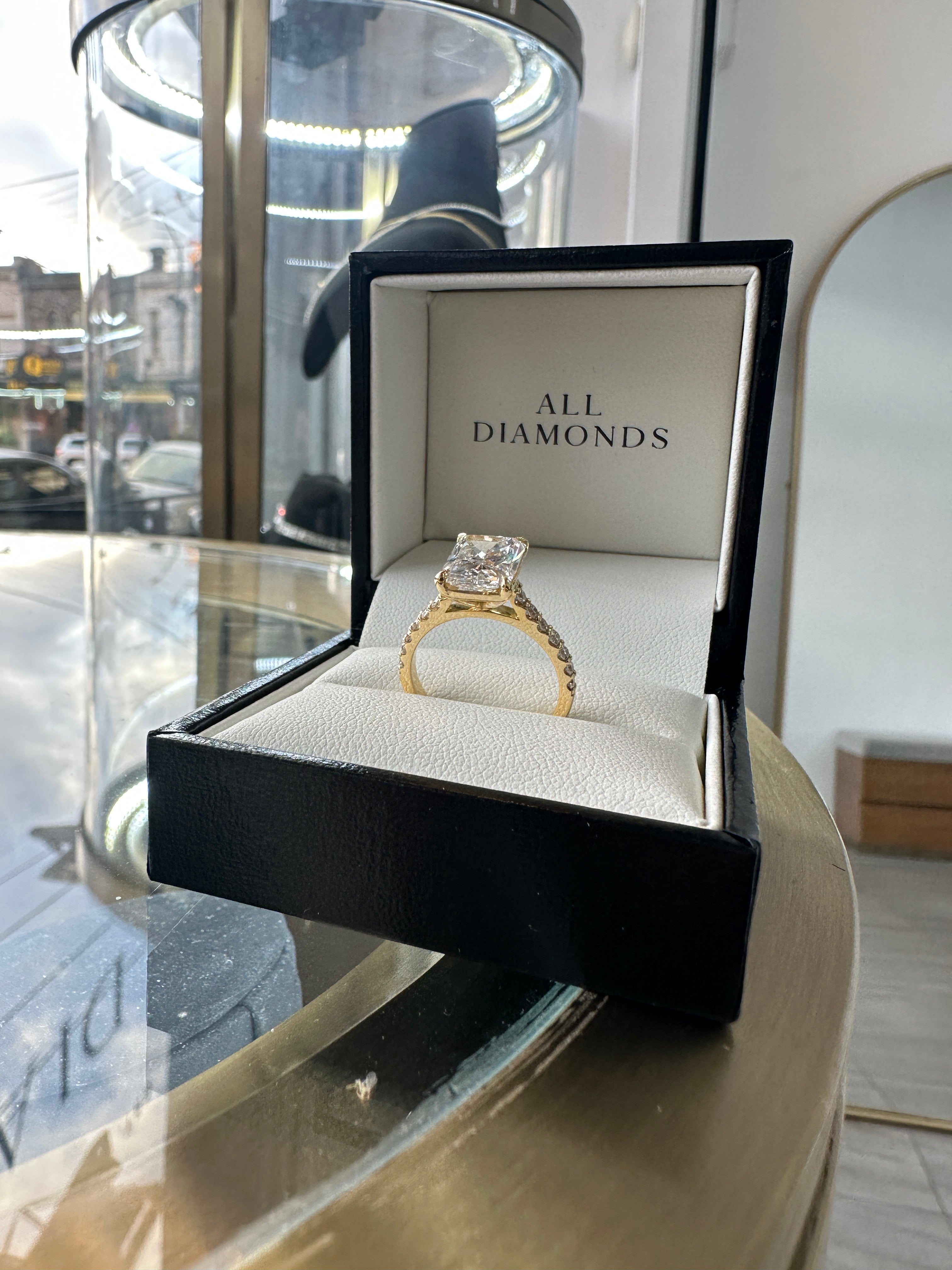 3.10ct E VVS2 lab grown radiant cut diamond ring
