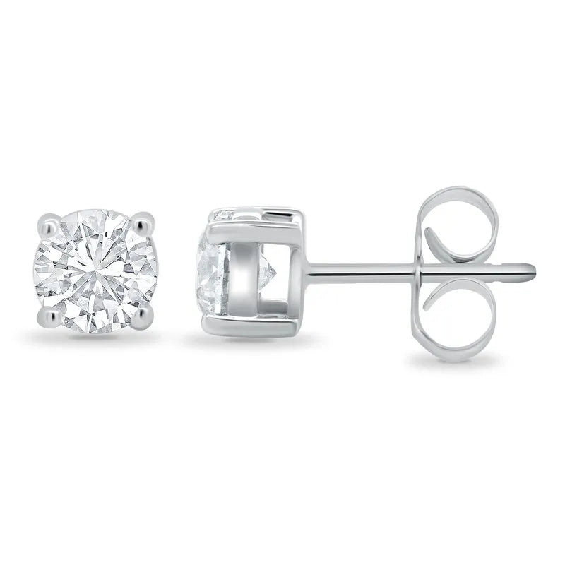 4-Claw Round Brilliant Cut Diamond Studs
