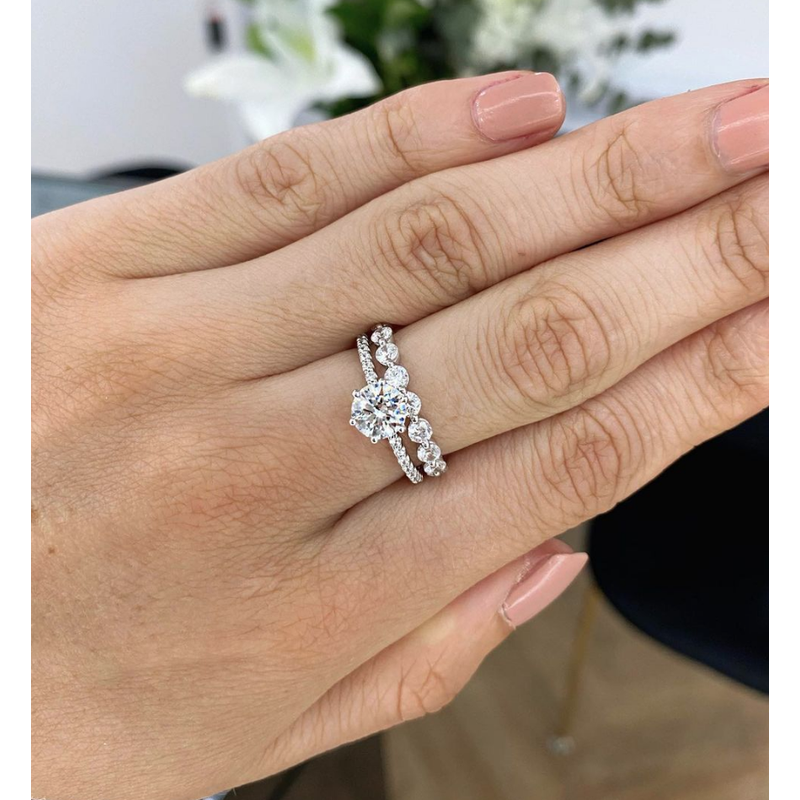 0.10ct Round Brilliant Cut Diamond Bar Set Wedding Ring