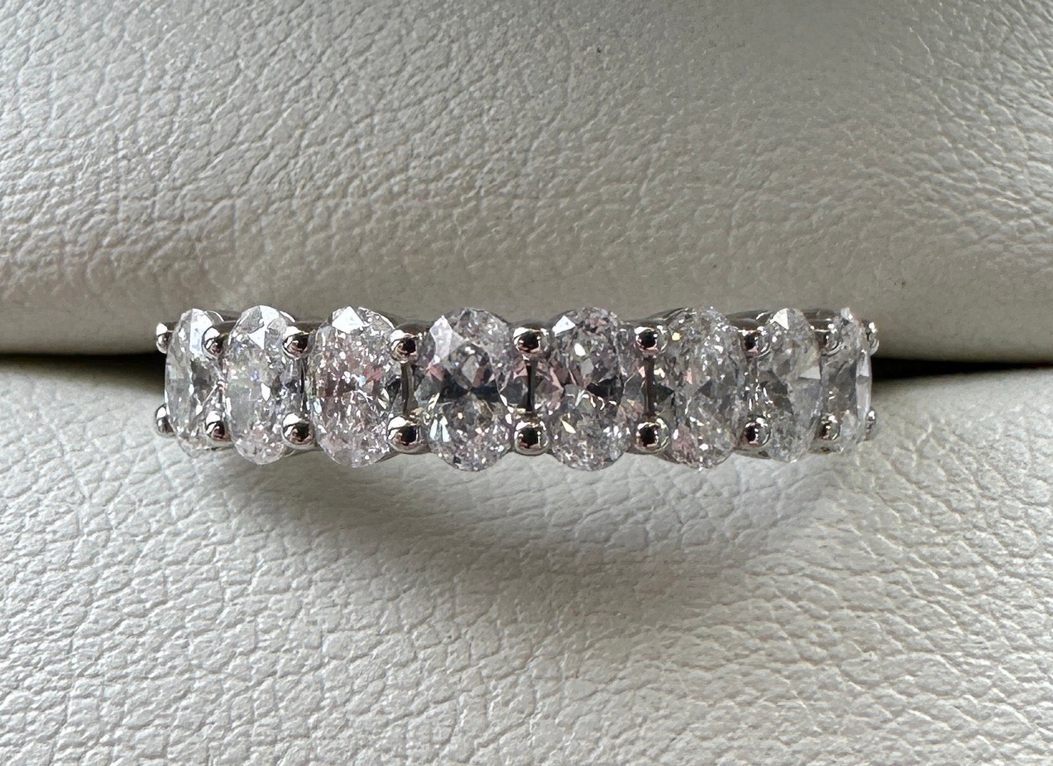 PLATINUM OVAL CUT PRONG SET DIAMOND WEDDING RING